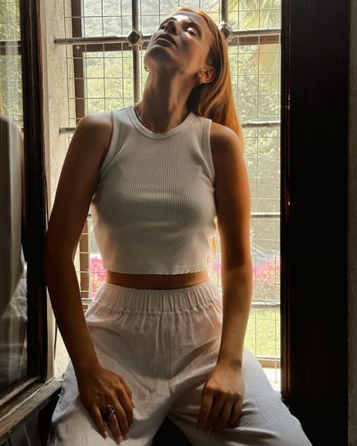 Başak Parlak seksi ifşa fotoğrafı 3
