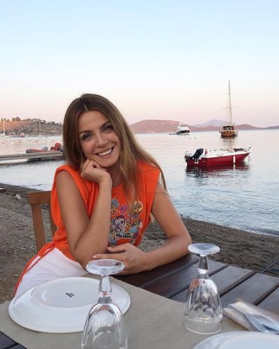 Başak Parlak seksi ifşa fotoğrafı 87