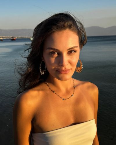Belgin Şimşek seksi ifşa fotoğrafı 111
