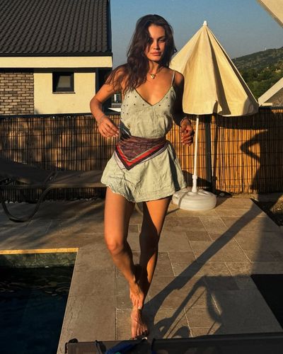 Belgin Şimşek seksi ifşa fotoğrafı 123