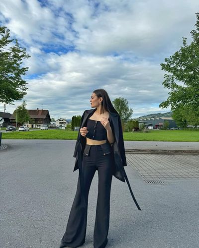 Belgin Şimşek seksi ifşa fotoğrafı 53