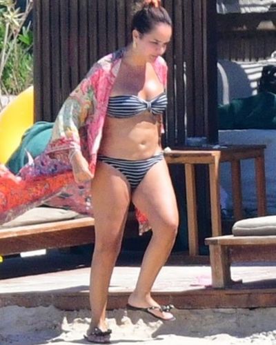 Bengü seksi ifşa fotoğrafı 4