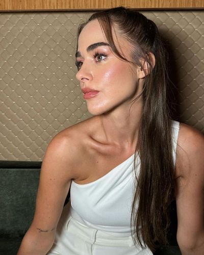 Bensu Soral seksi ifşa fotoğrafı 13