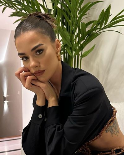 Bensu Soral seksi ifşa fotoğrafı 176