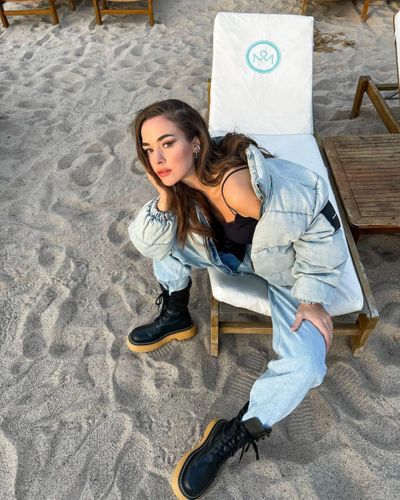 Bensu Soral seksi ifşa fotoğrafı 208