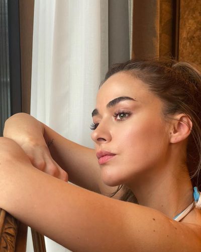 Bensu Soral seksi ifşa fotoğrafı 230