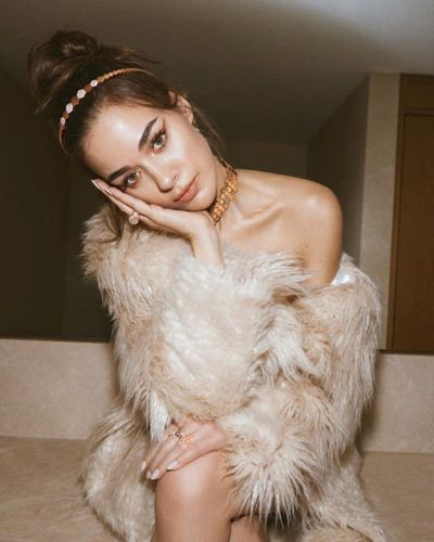 Bensu Soral seksi ifşa fotoğrafı 239