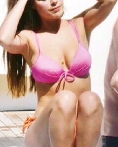 Bensu Soral seksi ifşa fotoğrafı 248