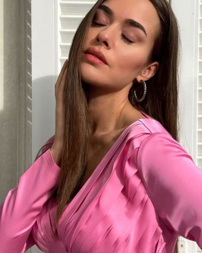 Bensu Soral seksi ifşa fotoğrafı 40072