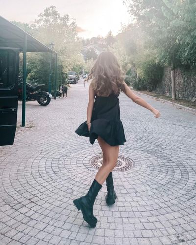 Bensu Soral seksi ifşa fotoğrafı 39103