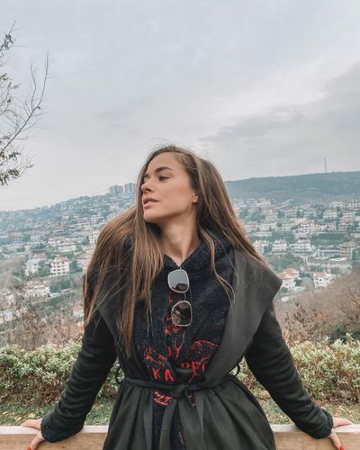 Bensu Soral seksi ifşa fotoğrafı 38458