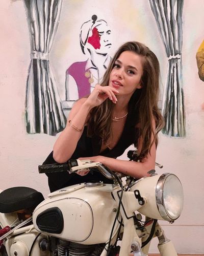 Bensu Soral seksi ifşa fotoğrafı 509