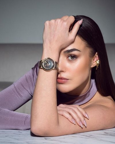 Bensu Soral seksi ifşa fotoğrafı 56