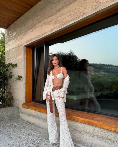 Bensu Soral seksi ifşa fotoğrafı 585