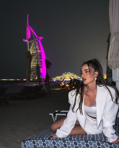 Bensu Soral seksi ifşa fotoğrafı 604