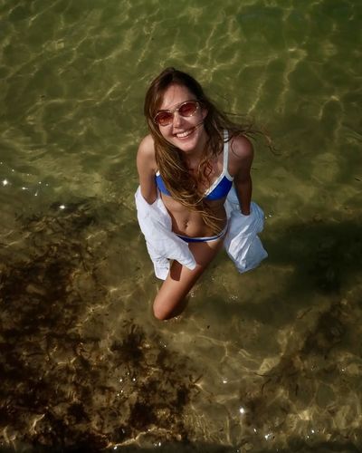 Berfu Yenenler seksi ifşa fotoğrafı 2