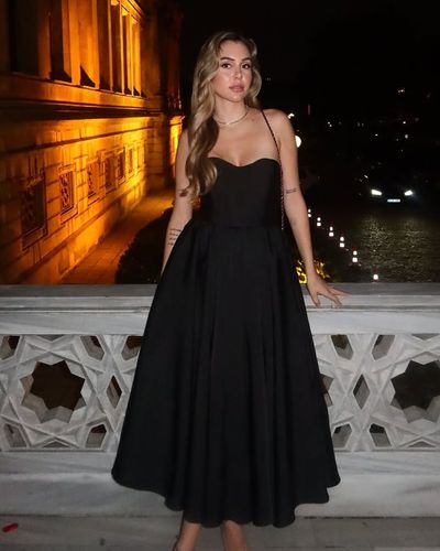 Berfu Yenenler seksi ifşa fotoğrafı 96