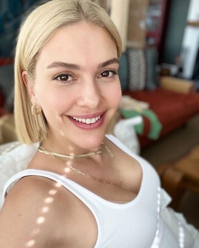Bergüzar Korel seksi ifşa fotoğrafı 164