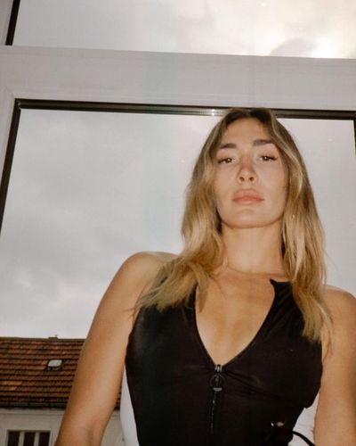 Berna Canbeldek seksi ifşa fotoğrafı 12