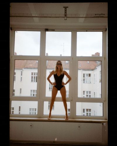 Berna Canbeldek seksi ifşa fotoğrafı 3
