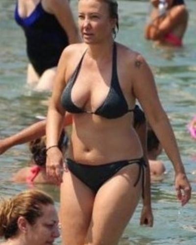 Berna Laçin seksi ifşa fotoğrafı 6