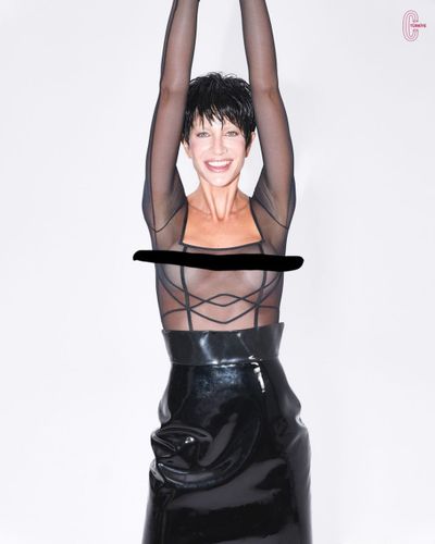 Berrak Tüzünataç seksi ifşa fotoğrafı 41