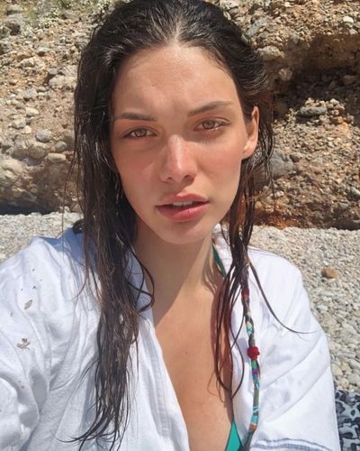 Beste Kökdemir seksi ifşa fotoğrafı 177