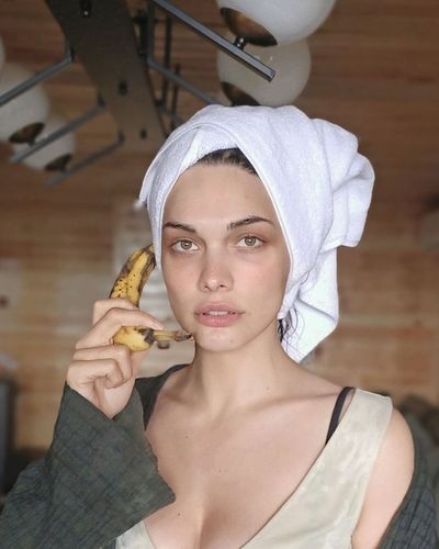 Beste Kökdemir seksi ifşa fotoğrafı 178