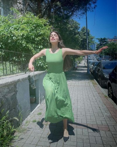 Beste Kökdemir seksi ifşa fotoğrafı 91