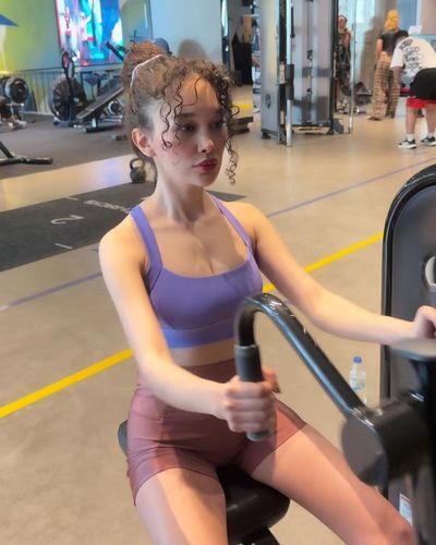 Beste Köse seksi ifşa fotoğrafı 18