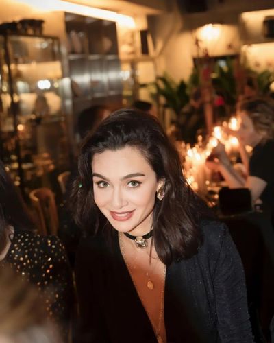 Birce Akalay seksi ifşa fotoğrafı 108