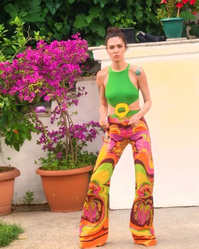 Birce Akalay seksi ifşa fotoğrafı 152