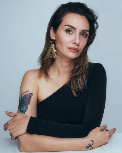 Birce Akalay seksi ifşa fotoğrafı 63150