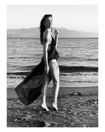 Birce Akalay seksi ifşa fotoğrafı 63149