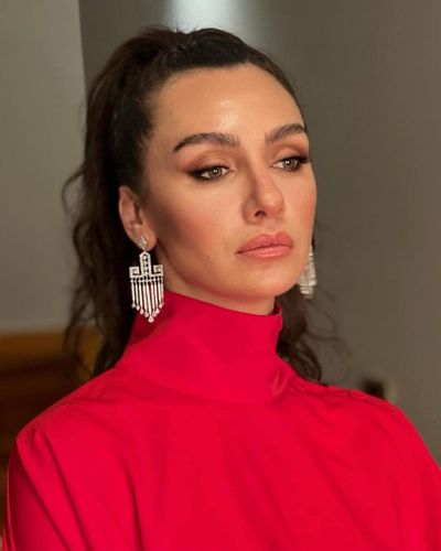 Birce Akalay seksi ifşa fotoğrafı 63137