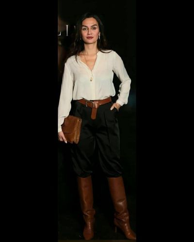 Birce Akalay seksi ifşa fotoğrafı 63136