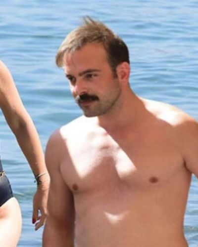 Birce Akalay seksi ifşa fotoğrafı 63129
