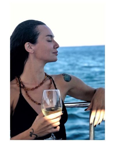 Birce Akalay seksi ifşa fotoğrafı 63112