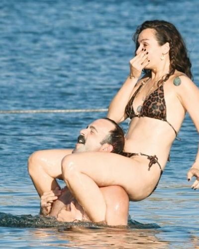 Birce Akalay seksi ifşa fotoğrafı 63111