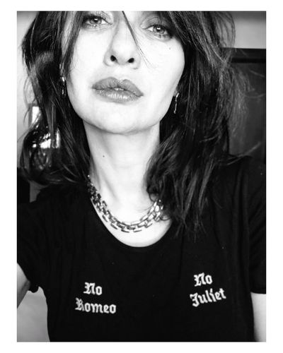 Birce Akalay seksi ifşa fotoğrafı 63085