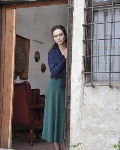 Birce Akalay seksi ifşa fotoğrafı 63057