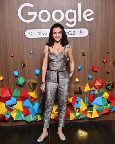 Birce Akalay seksi ifşa fotoğrafı 27