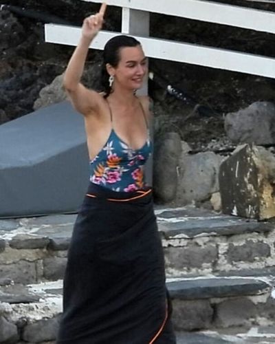 Birce Akalay seksi ifşa fotoğrafı 340