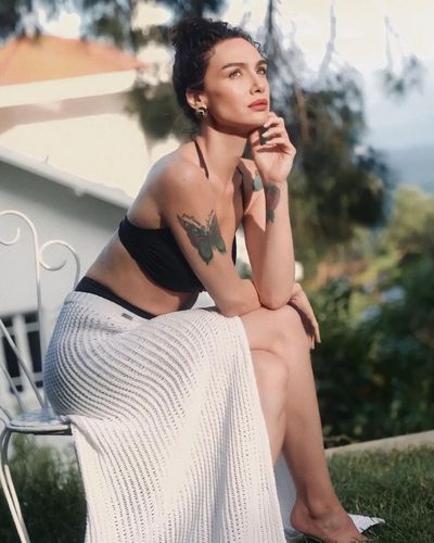 Birce Akalay seksi ifşa fotoğrafı 391