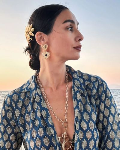 Birce Akalay seksi ifşa fotoğrafı 394