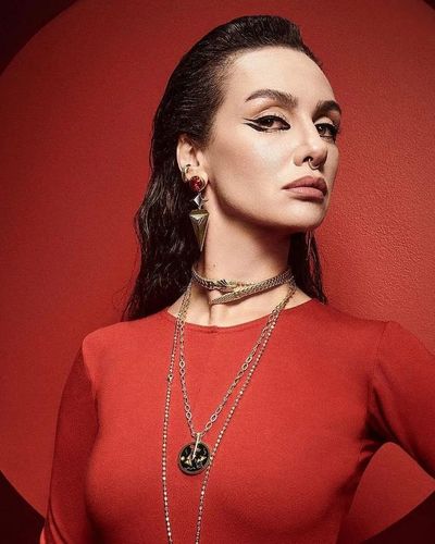 Birce Akalay seksi ifşa fotoğrafı 39