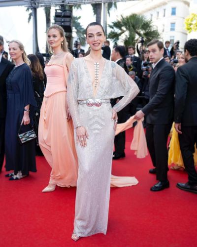 Birce Akalay seksi ifşa fotoğrafı 88