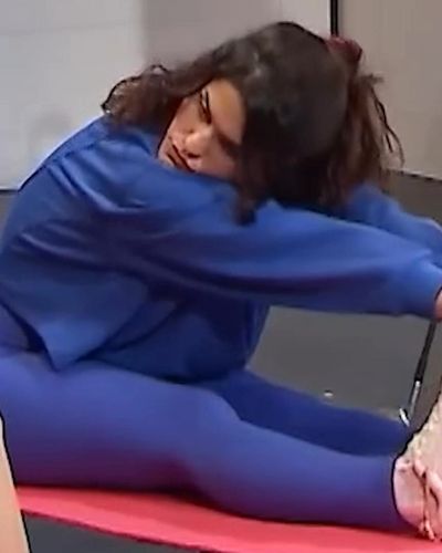 Birsel Kılınçcı seksi ifşa fotoğrafı 3 — Çok Güzel Hareketler 2 (2019)