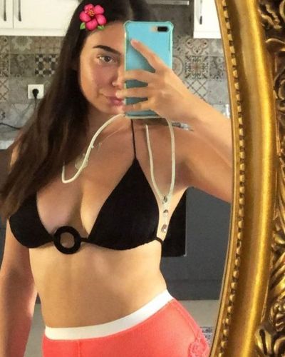 Birsu Demir seksi ifşa fotoğrafı 14830