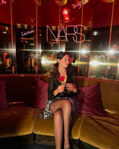 Buçe Buse Kahraman seksi ifşa fotoğrafı 13